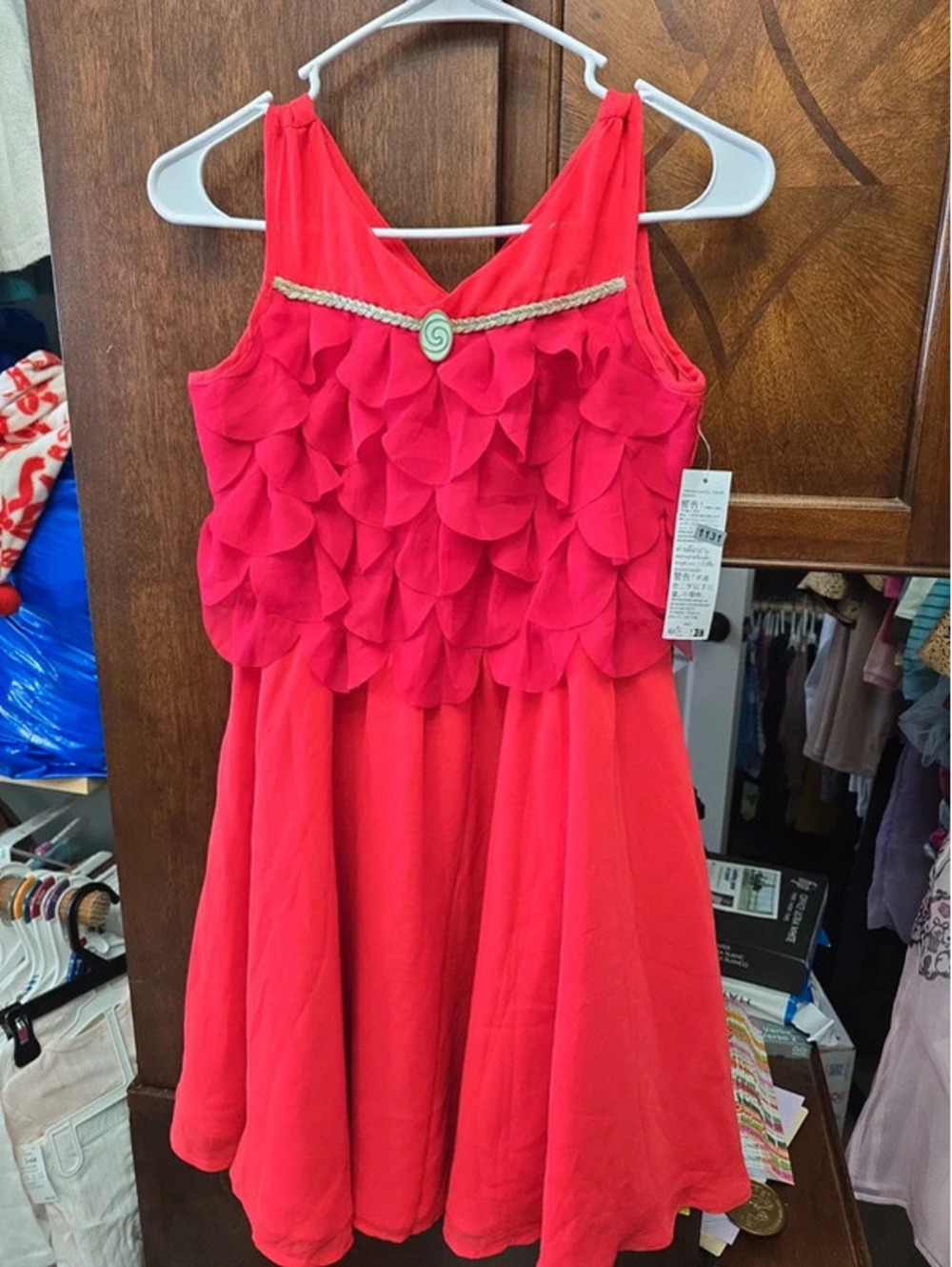 Size 13 brand new princess moana dress from the disney store. Item 1131